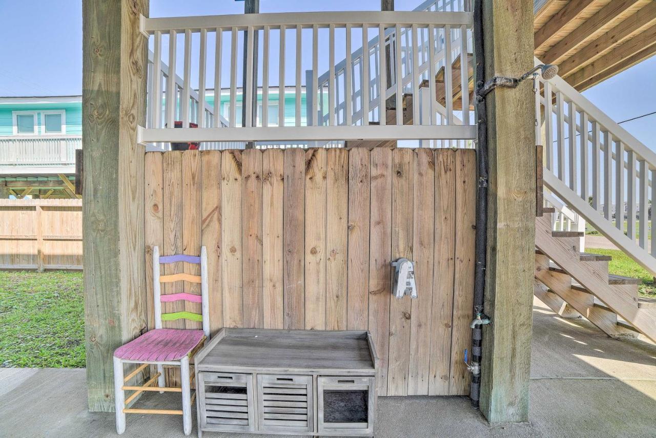 Trendy Port Aransas Home With Private Pool And Deck! Exteriör bild