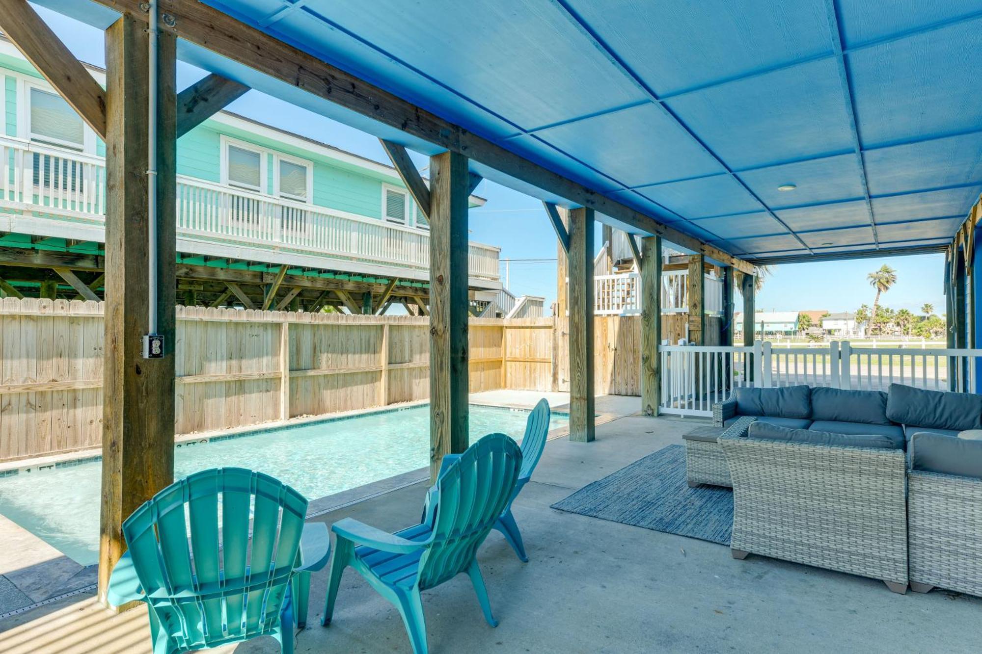 Trendy Port Aransas Home With Private Pool And Deck! Exteriör bild