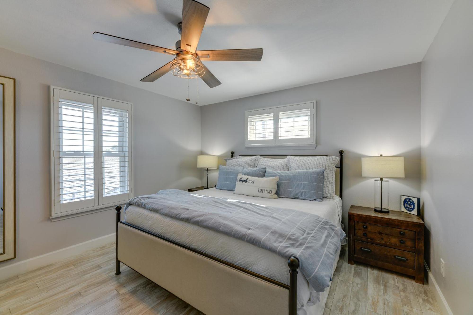 Trendy Port Aransas Home With Private Pool And Deck! Exteriör bild